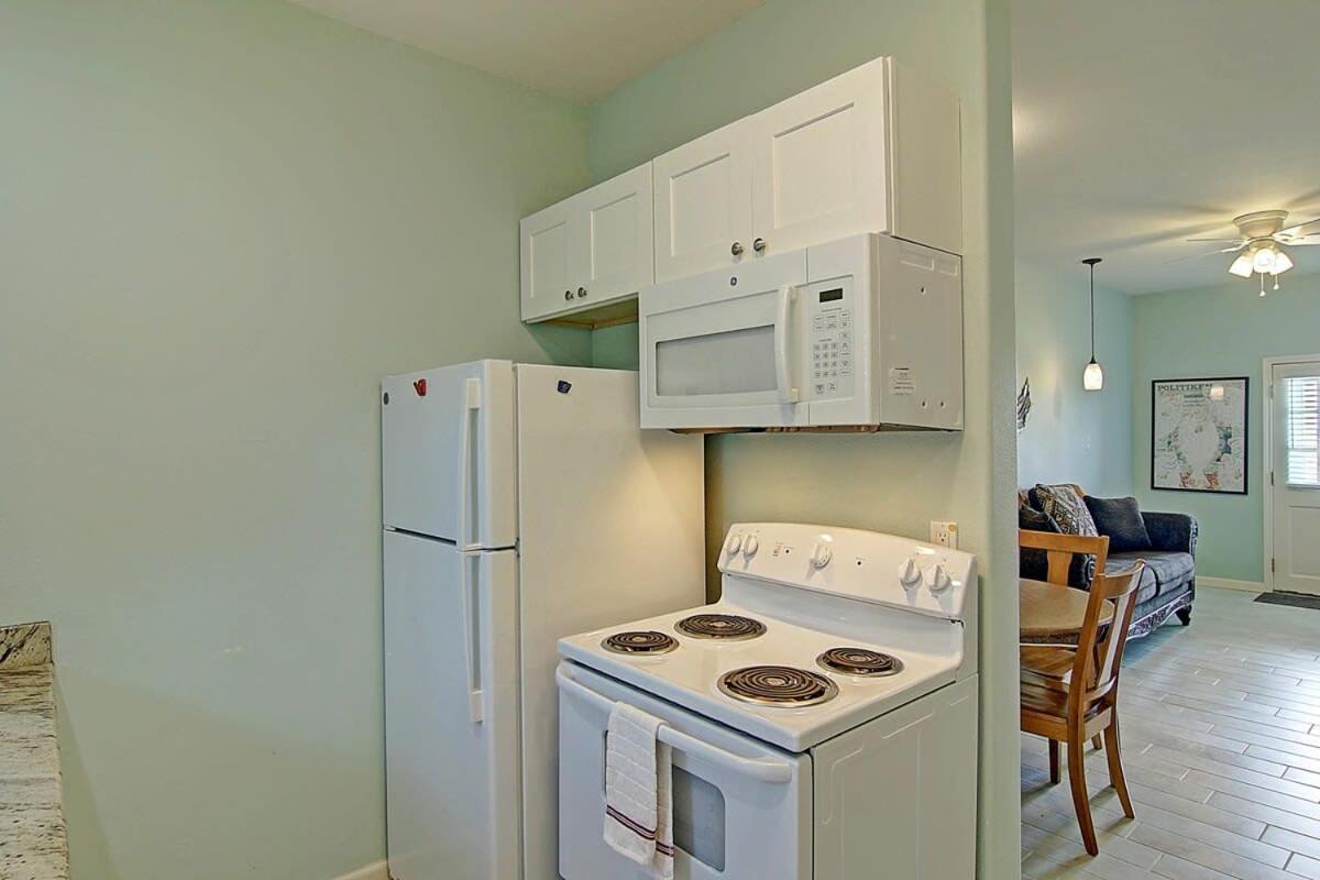 Captain Quarter'S 1 Bedrm Unit At Sea Isle Village Port Aransas Exterior foto